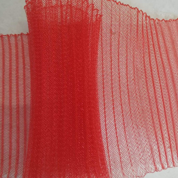 Pleated Red